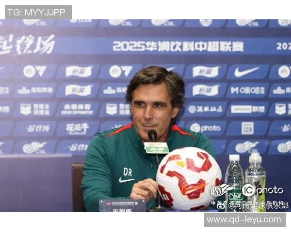拉莫斯在赛前发布会上强调浙江队实力强大期待主场全力争胜